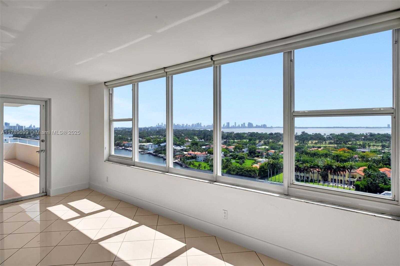 Small Image of 5600 COLLINS AVE #16F, Miami Beach Number 4