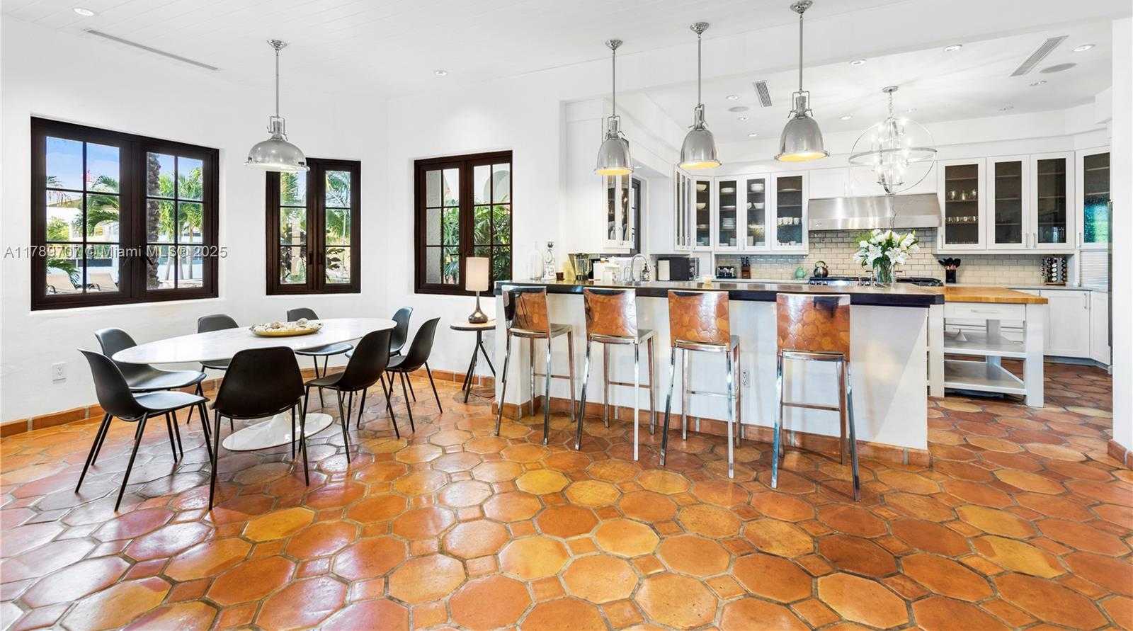 Small Image of 1201 NORTH EAST 83RD ST, Miami Number 15
