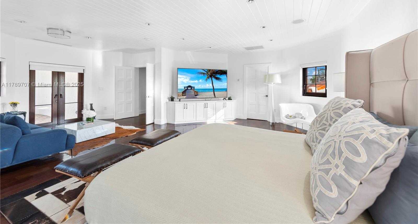 Small Image of 1201 NORTH EAST 83RD ST, Miami Number 30