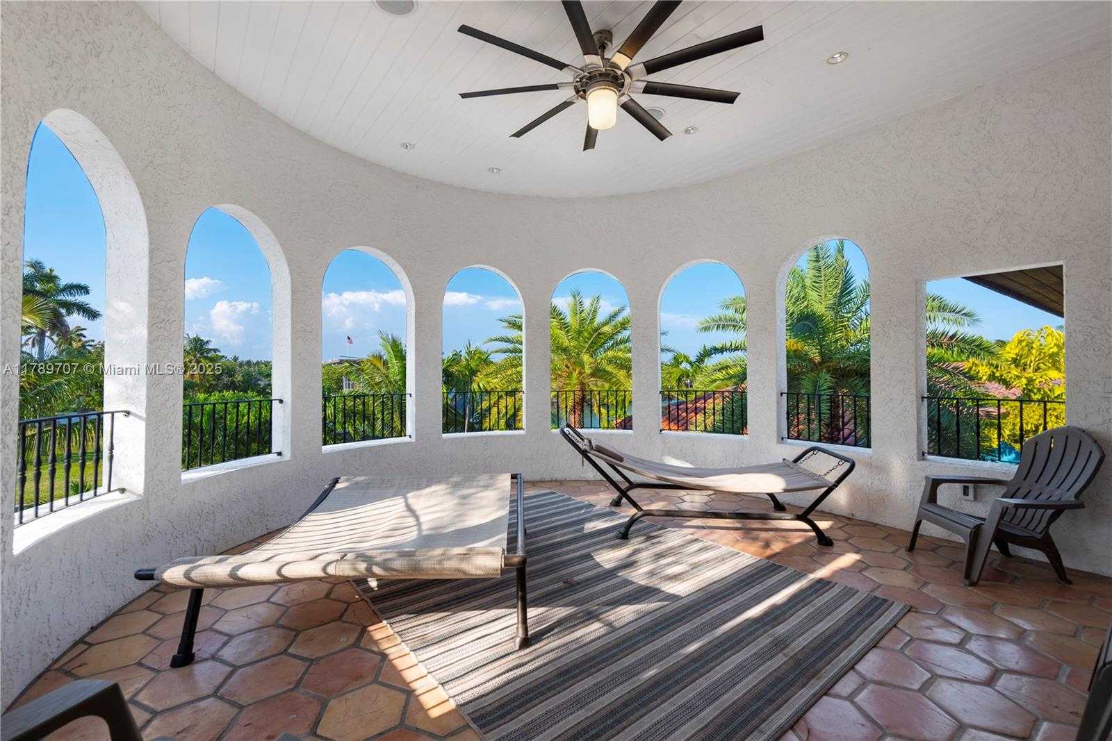 Small Image of 1201 NORTH EAST 83RD ST, Miami Number 35