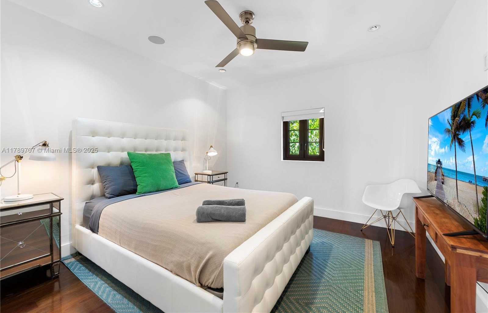 Small Image of 1201 NORTH EAST 83RD ST, Miami Number 40