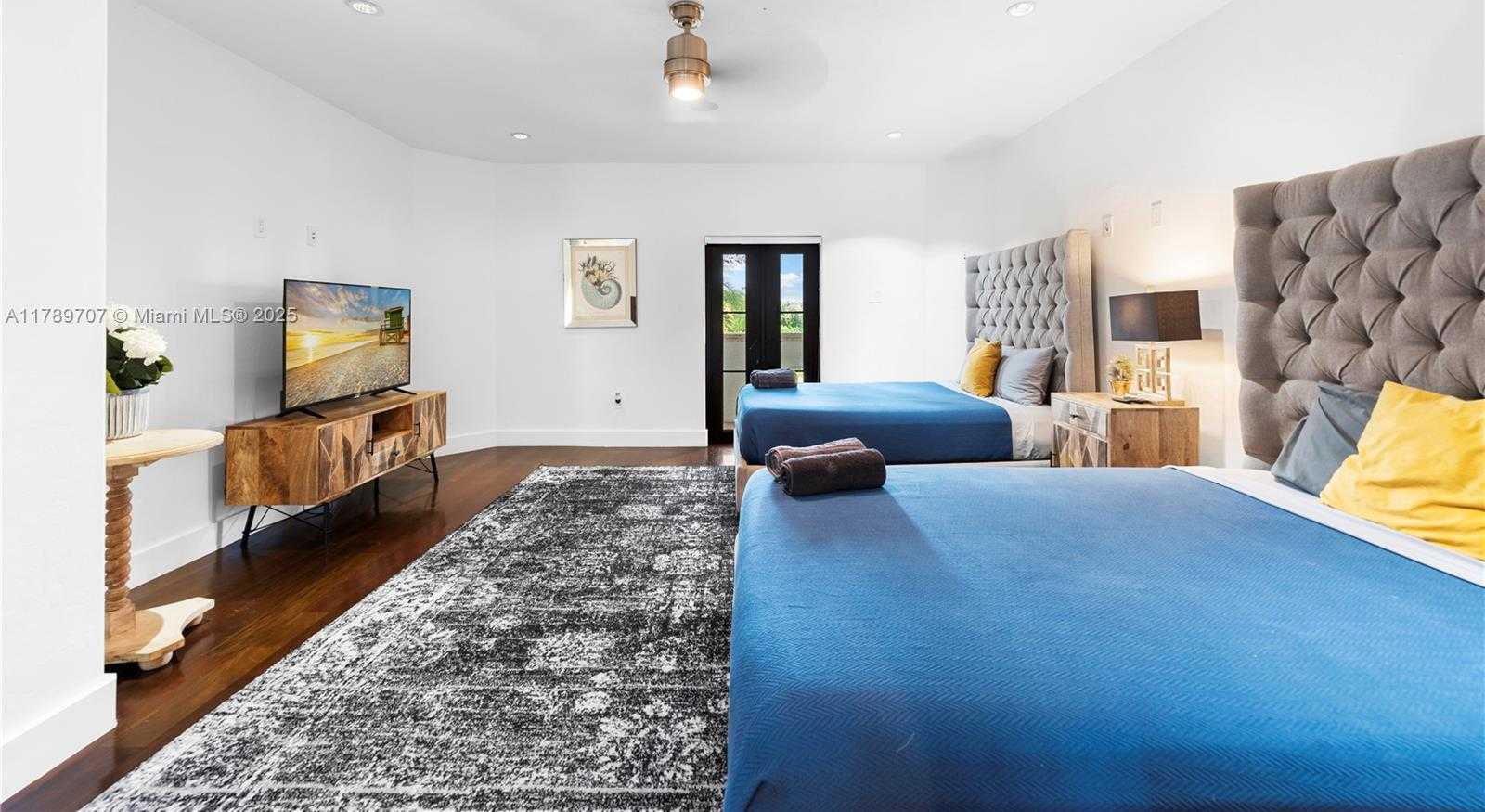 Small Image of 1201 NORTH EAST 83RD ST, Miami Number 44