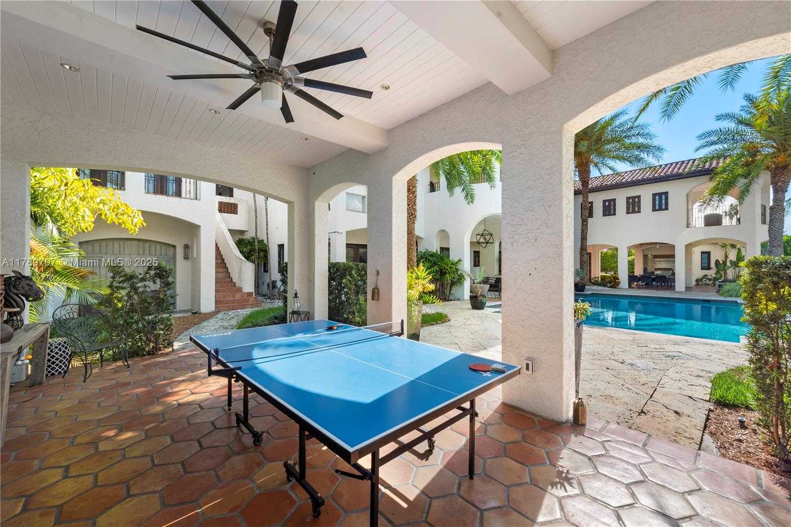 Small Image of 1201 NORTH EAST 83RD ST, Miami Number 9
