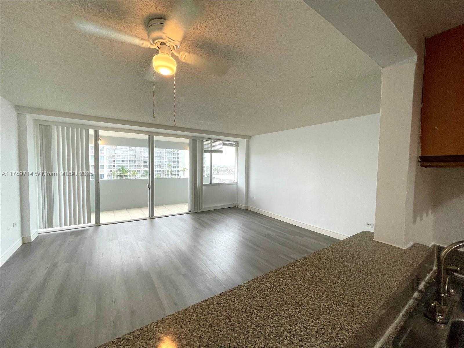 Small Image of 7545 EAST TREASURE DR #8D, North Bay Village Number 4