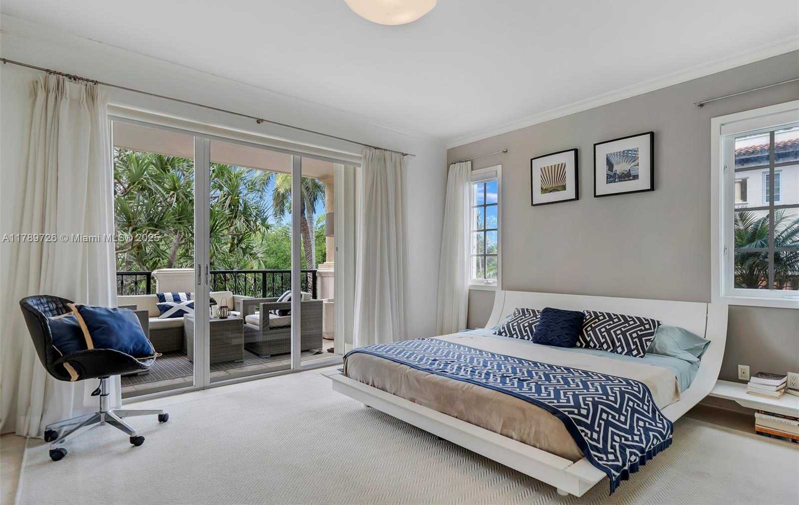 Small Image of 19227 FISHER ISLAND DR #19227, Miami Beach Number 21