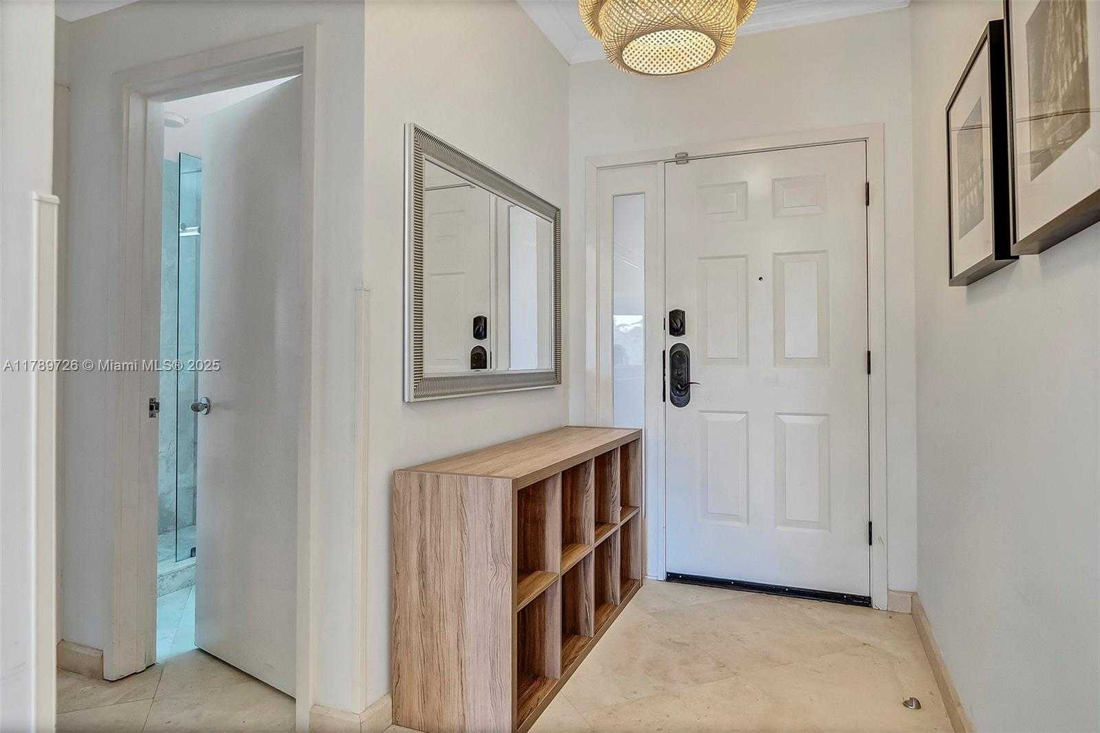 Small Image of 19227 FISHER ISLAND DR #19227, Miami Beach Number 25