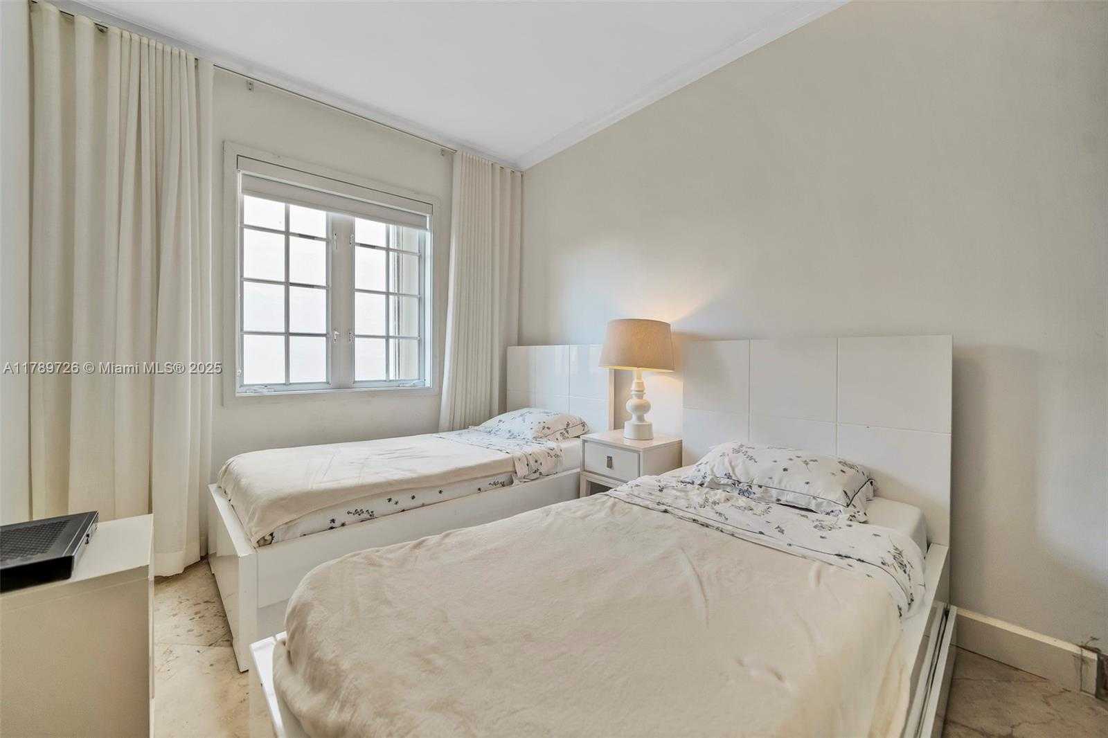 Small Image of 19227 FISHER ISLAND DR #19227, Miami Beach Number 26