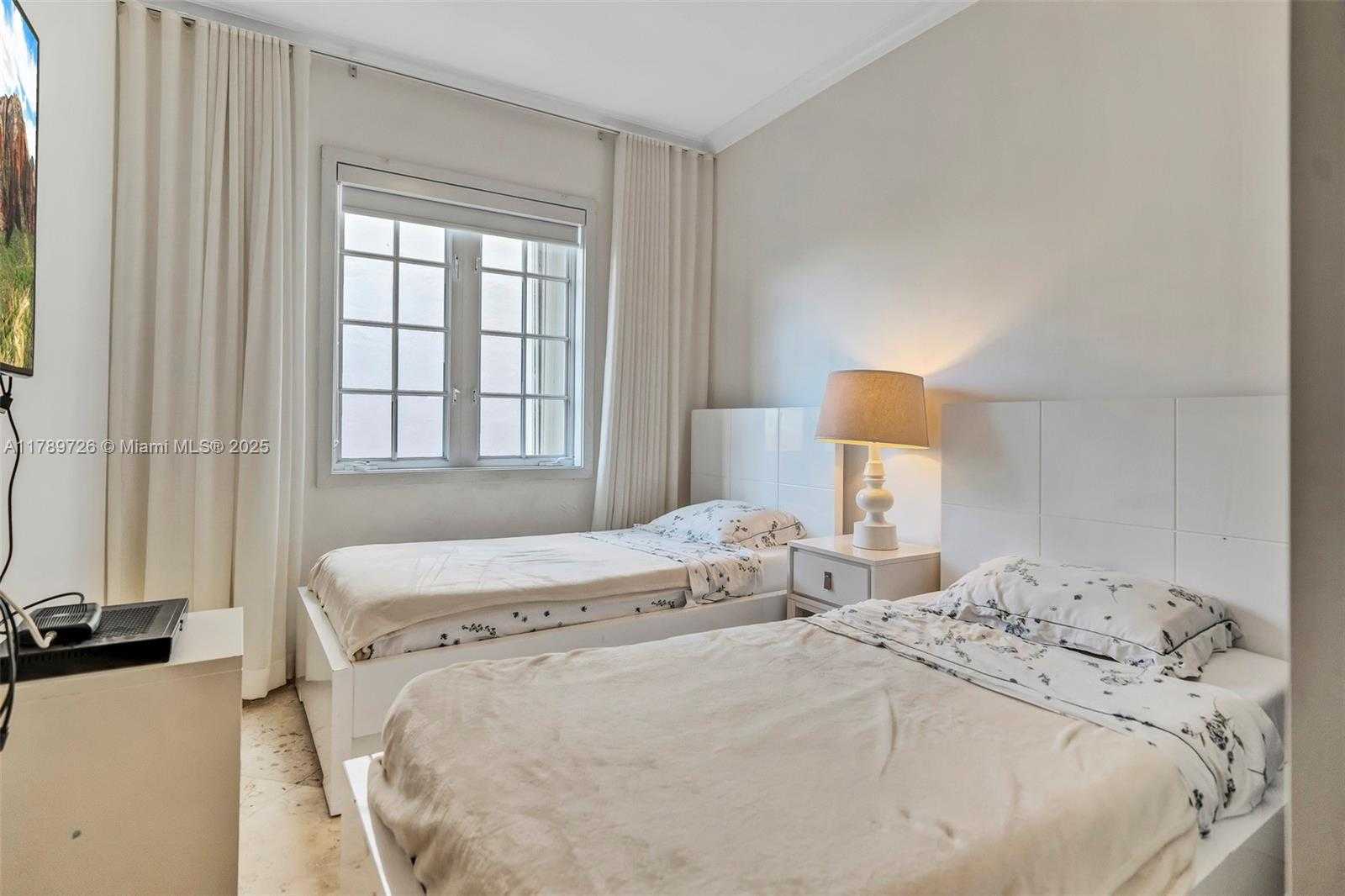 Small Image of 19227 FISHER ISLAND DR #19227, Miami Beach Number 27
