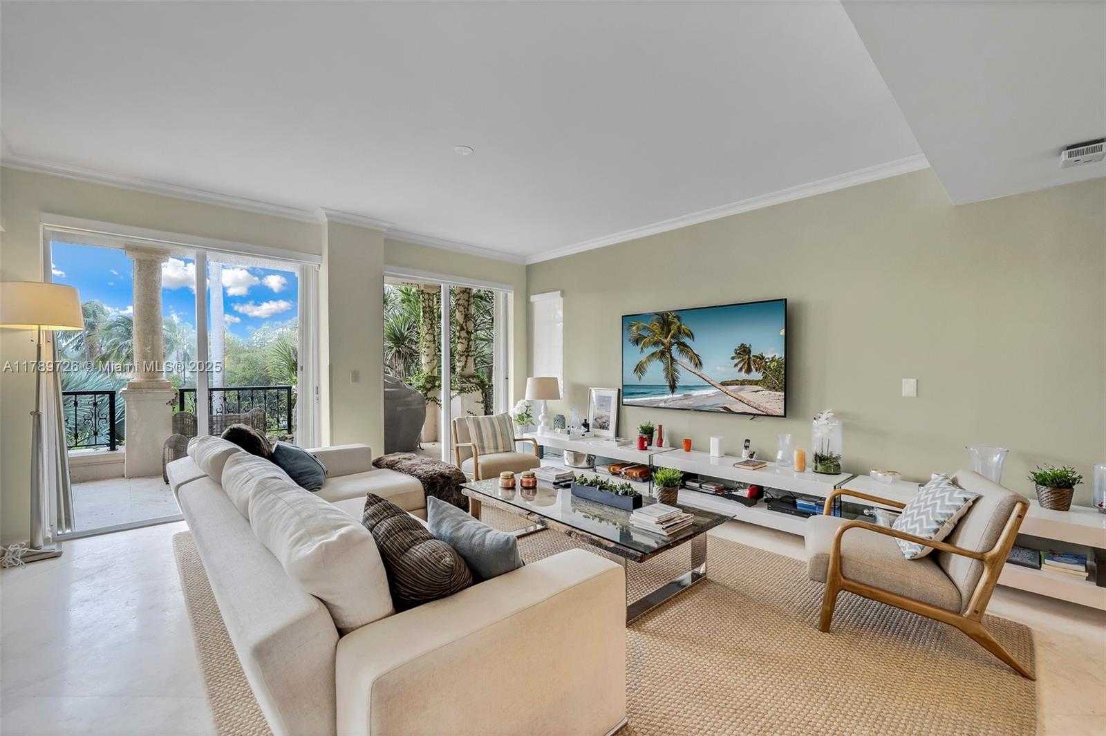 Small Image of 19227 FISHER ISLAND DR #19227, Miami Beach Number 3