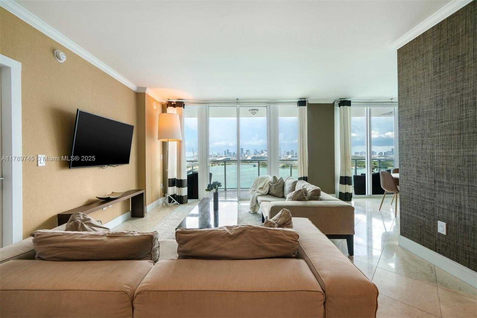 Small Image of 520 WEST AVENUE #1603, Miami Beach Number 2