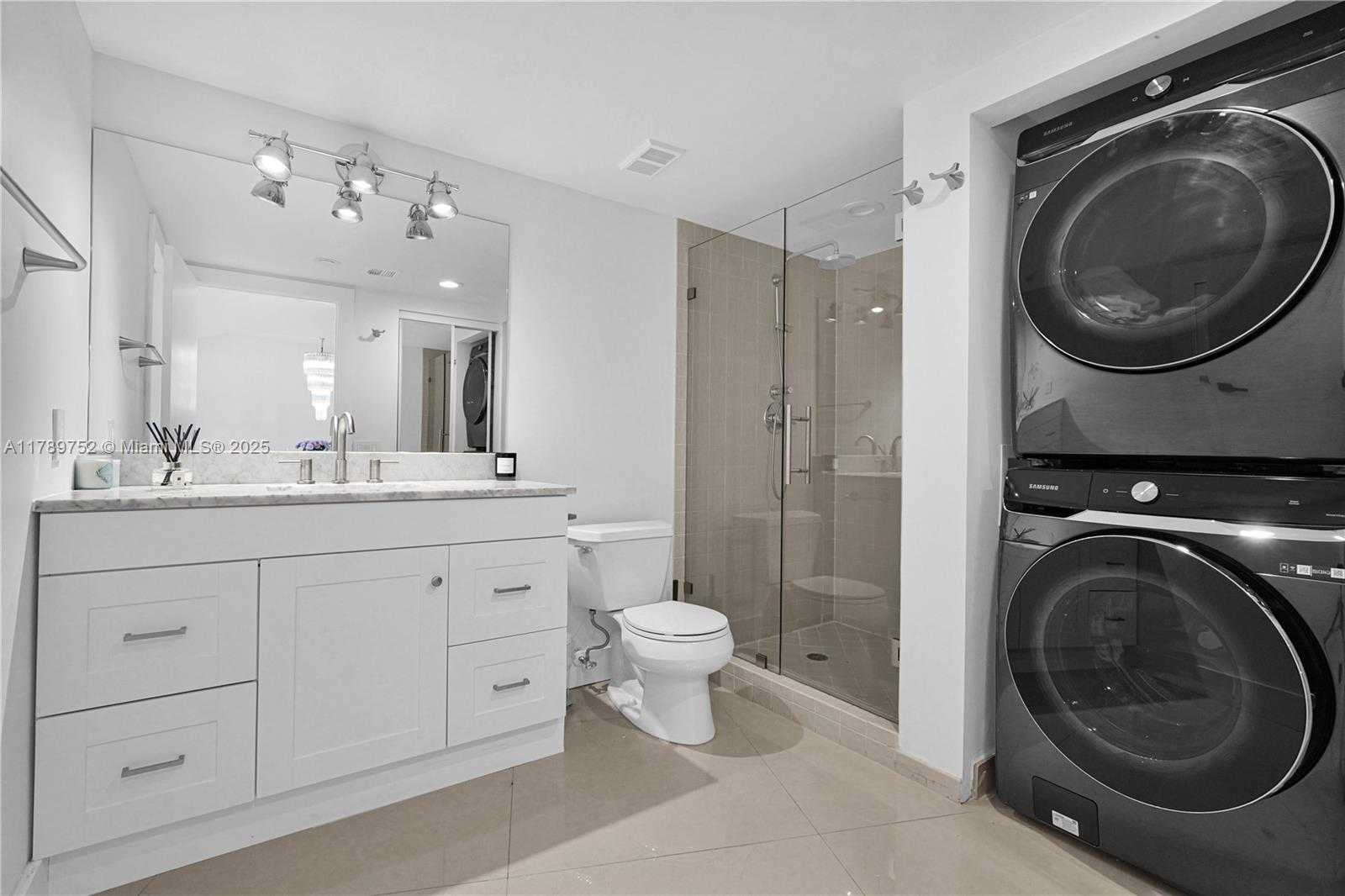 Small Image of 1000 ISLAND BLVD #2508, Aventura Number 28