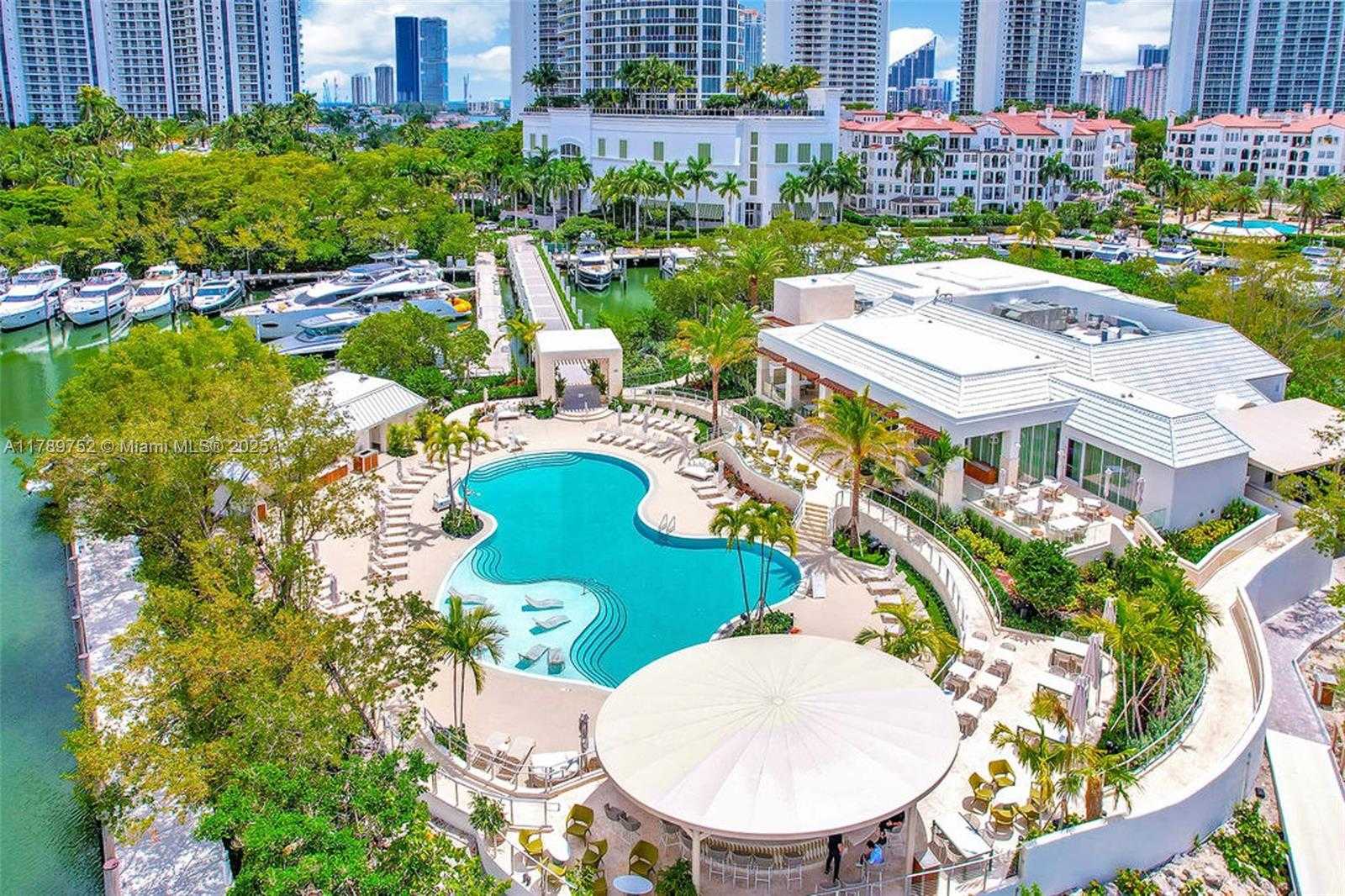 Small Image of 1000 ISLAND BLVD #2508, Aventura Number 56