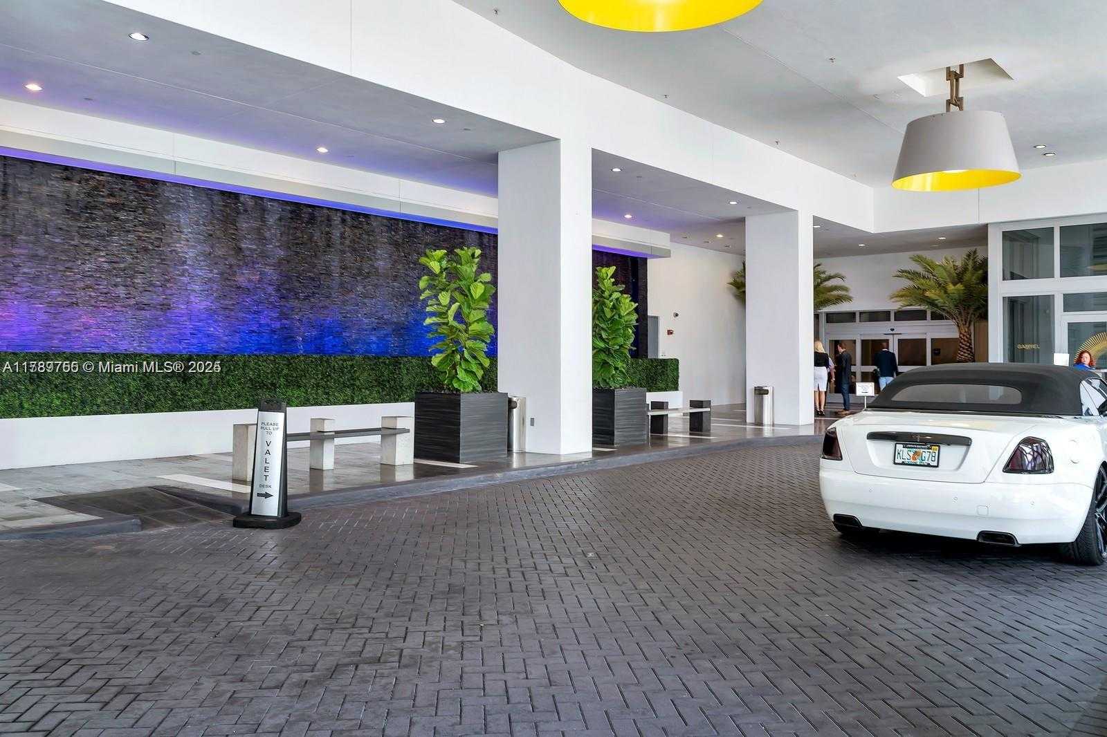 Small Image of 1100 BISCAYNE BLVD #5801, Miami Number 56