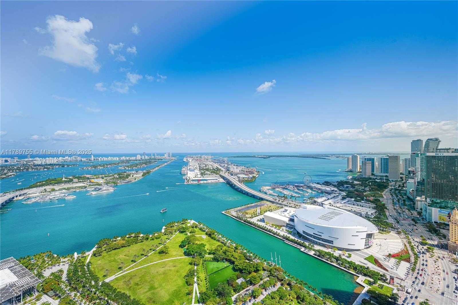 Small Image of 1100 BISCAYNE BLVD #5801, Miami Number 7