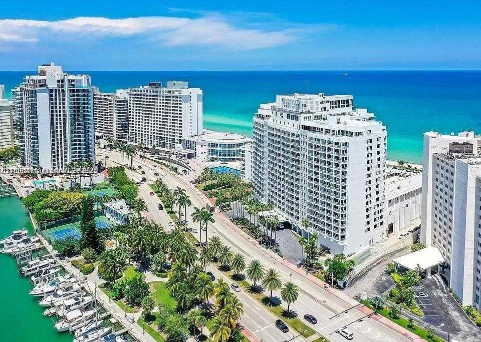 Small Image of 5401 COLLINS AVE #514, Miami Beach Number 3