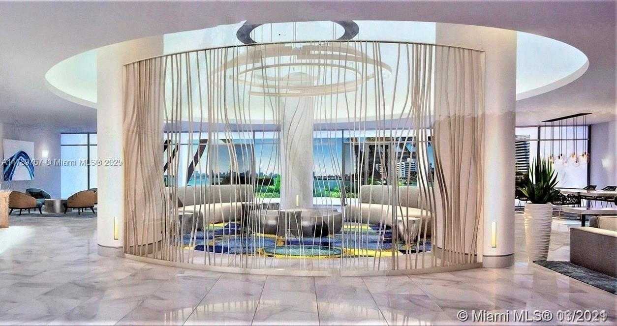 Small Image of 1000 WEST AVE #702, Miami Beach Number 15