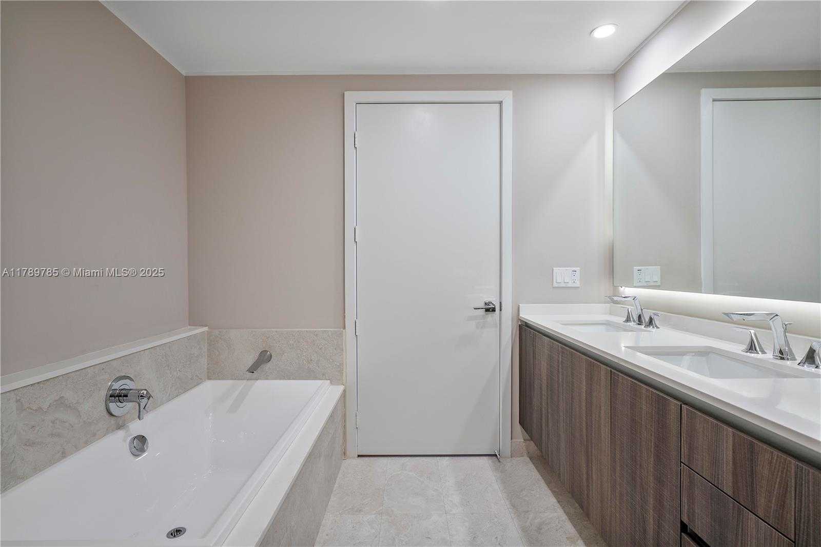 Small Image of 488 NORTH EAST 18TH ST #1610, Miami Number 54
