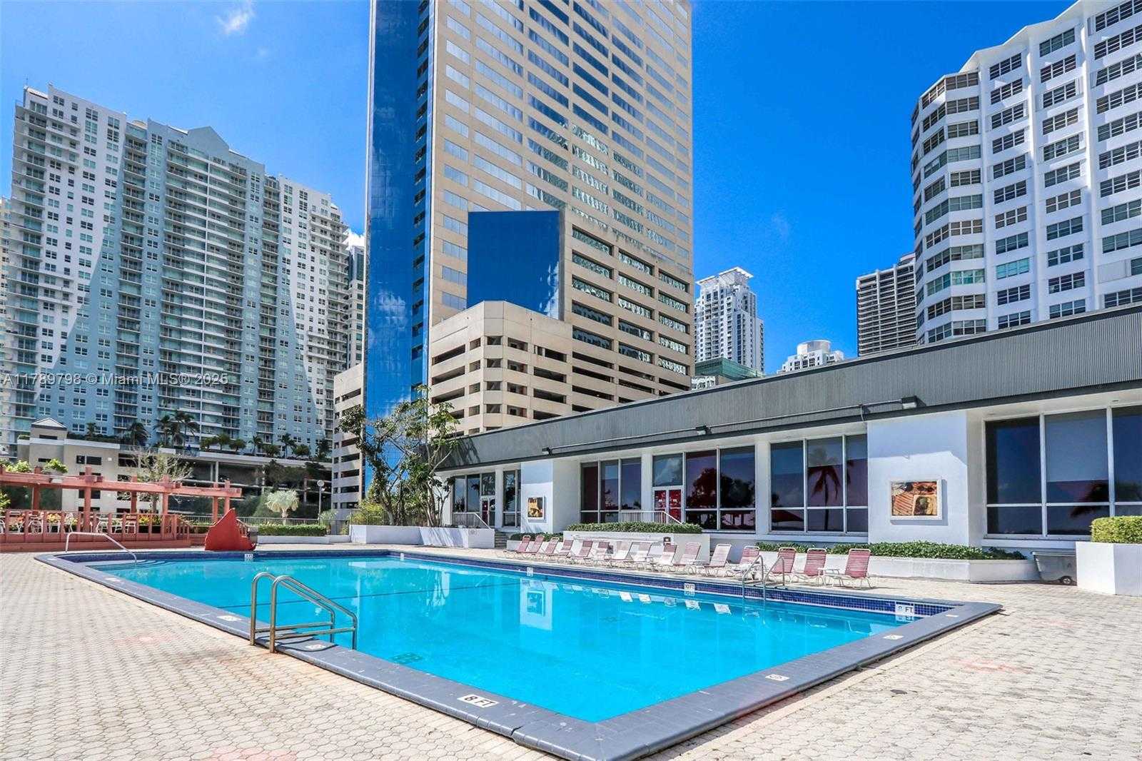 Small Image of 905 BRICKELL BAY DR #1121, Miami Number 15