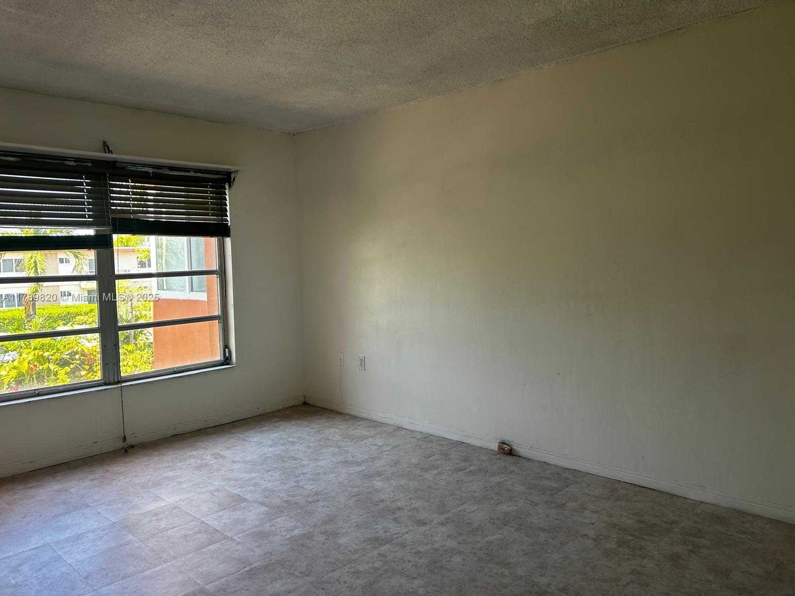 Small Image of 1850 NORTH EAST 169TH ST #209, North Miami Beach Number 11