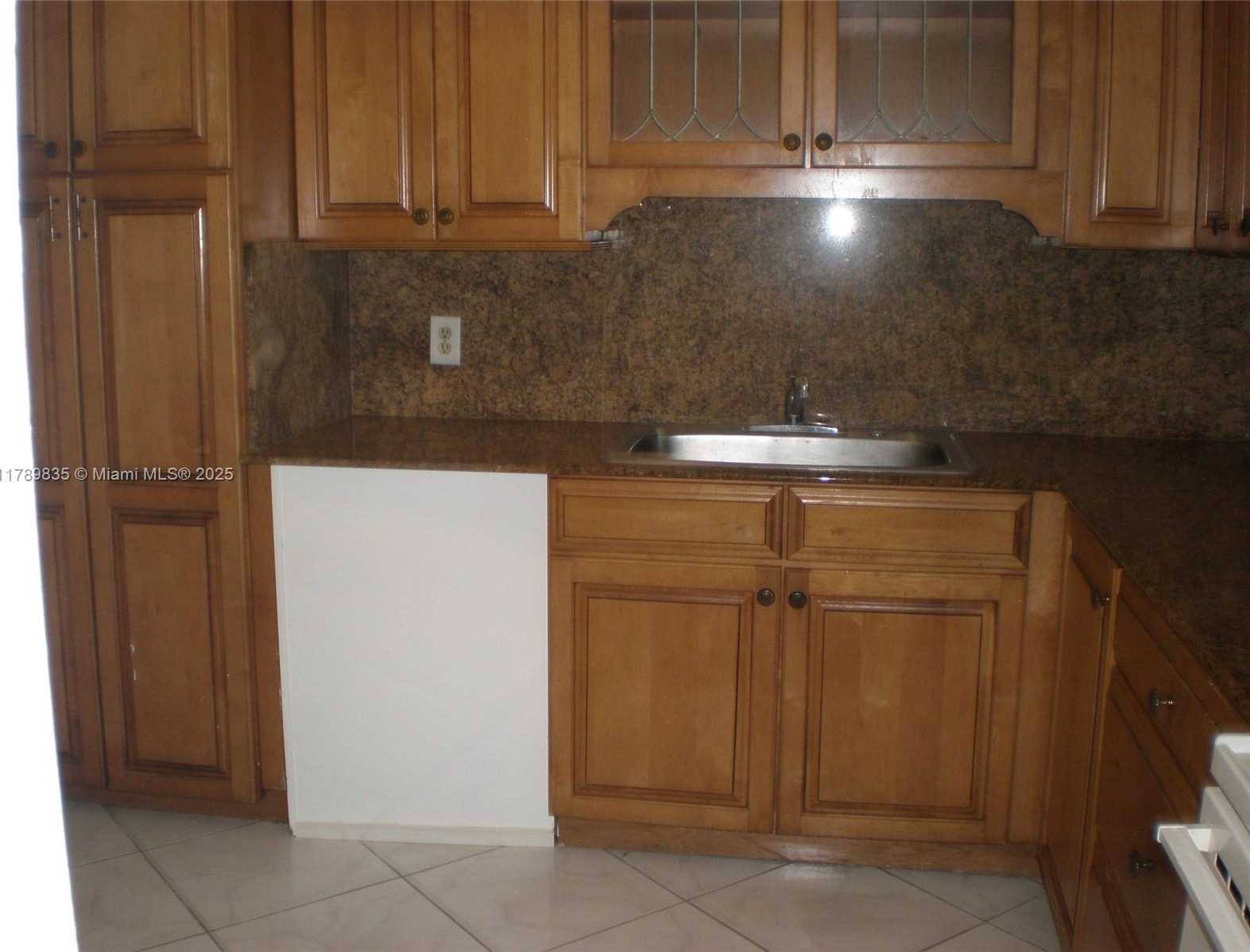 Small Image of 1460 NORTH EAST 169TH ST #310, Miami Number 4