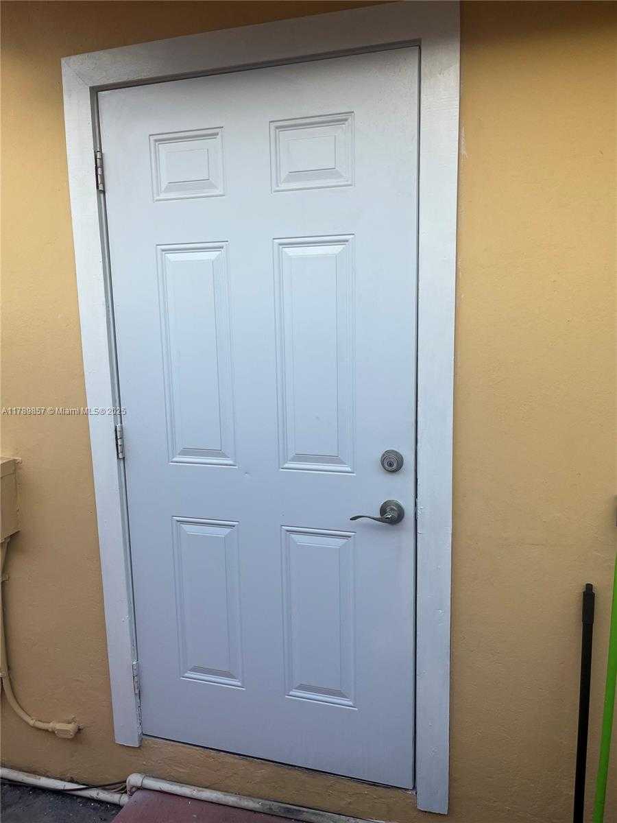 Small Image of 14356 SOUTH WEST 48TH LN #1, Miami Number 5