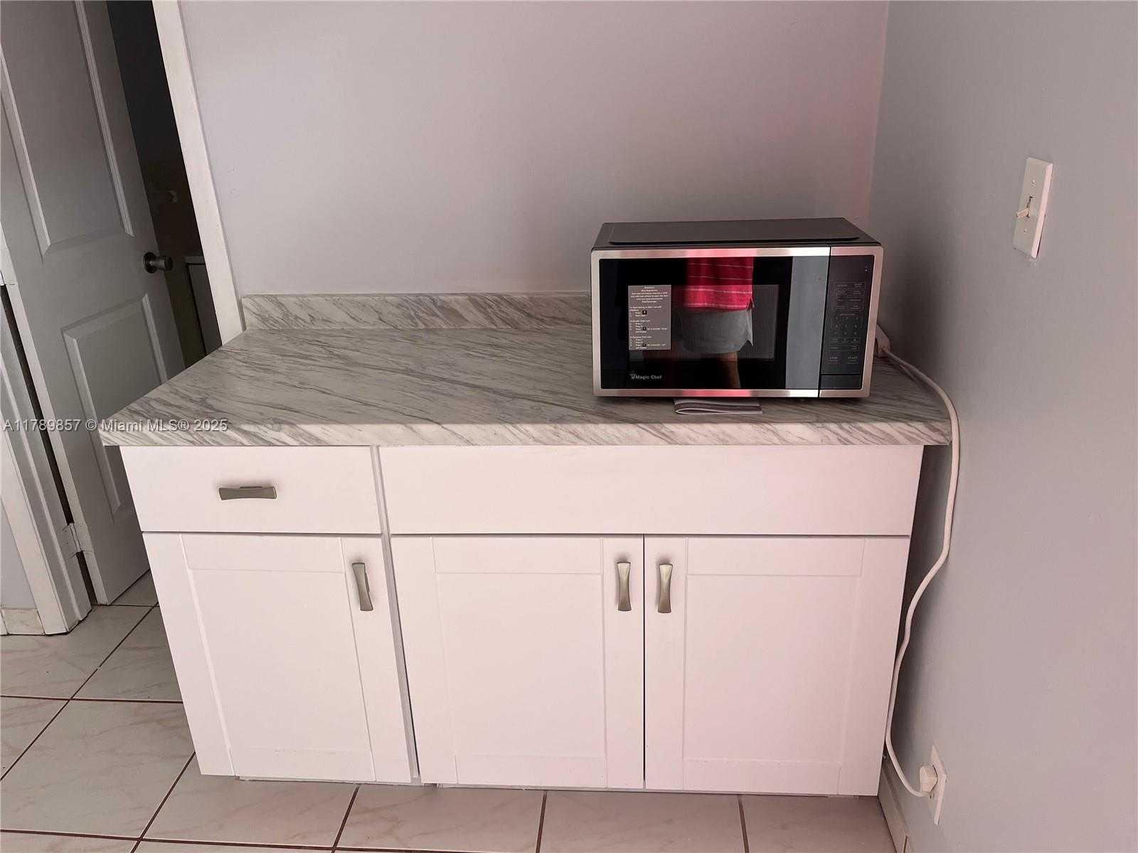 Small Image of 14356 SOUTH WEST 48TH LN #1, Miami Number 8