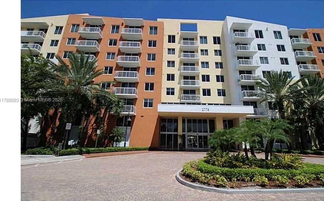 Small Image of 2775 NORTH EAST 187TH ST #PH22, Aventura Number 29