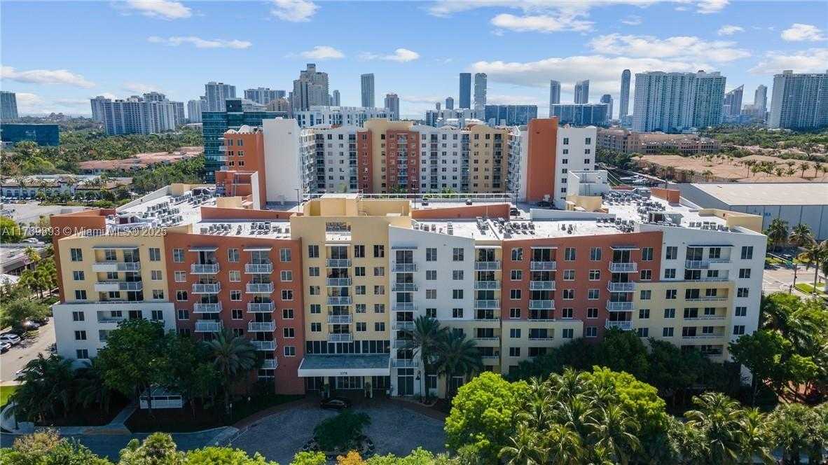 Small Image of 2775 NORTH EAST 187TH ST #PH22, Aventura Number 32