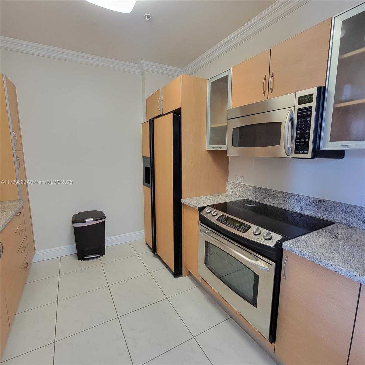 Small Image of 2775 NORTH EAST 187TH ST #PH22, Aventura Number 4