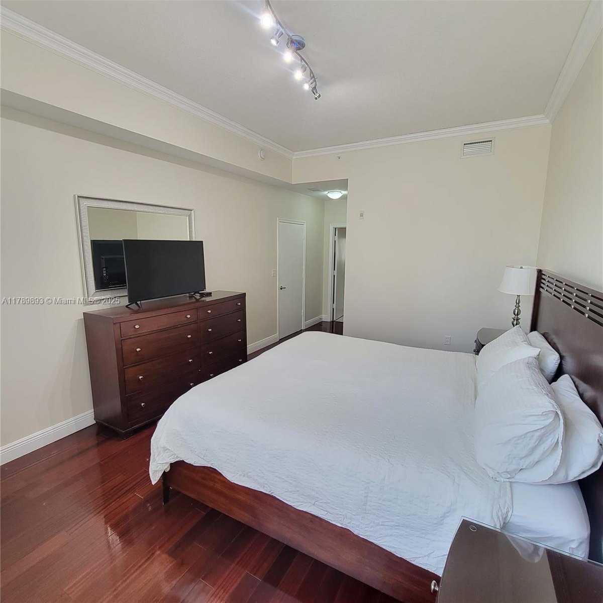 Small Image of 2775 NORTH EAST 187TH ST #PH22, Aventura Number 9