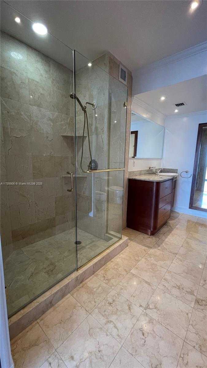 Small Image of 2451 BRICKELL AVE #21H, Miami Number 13