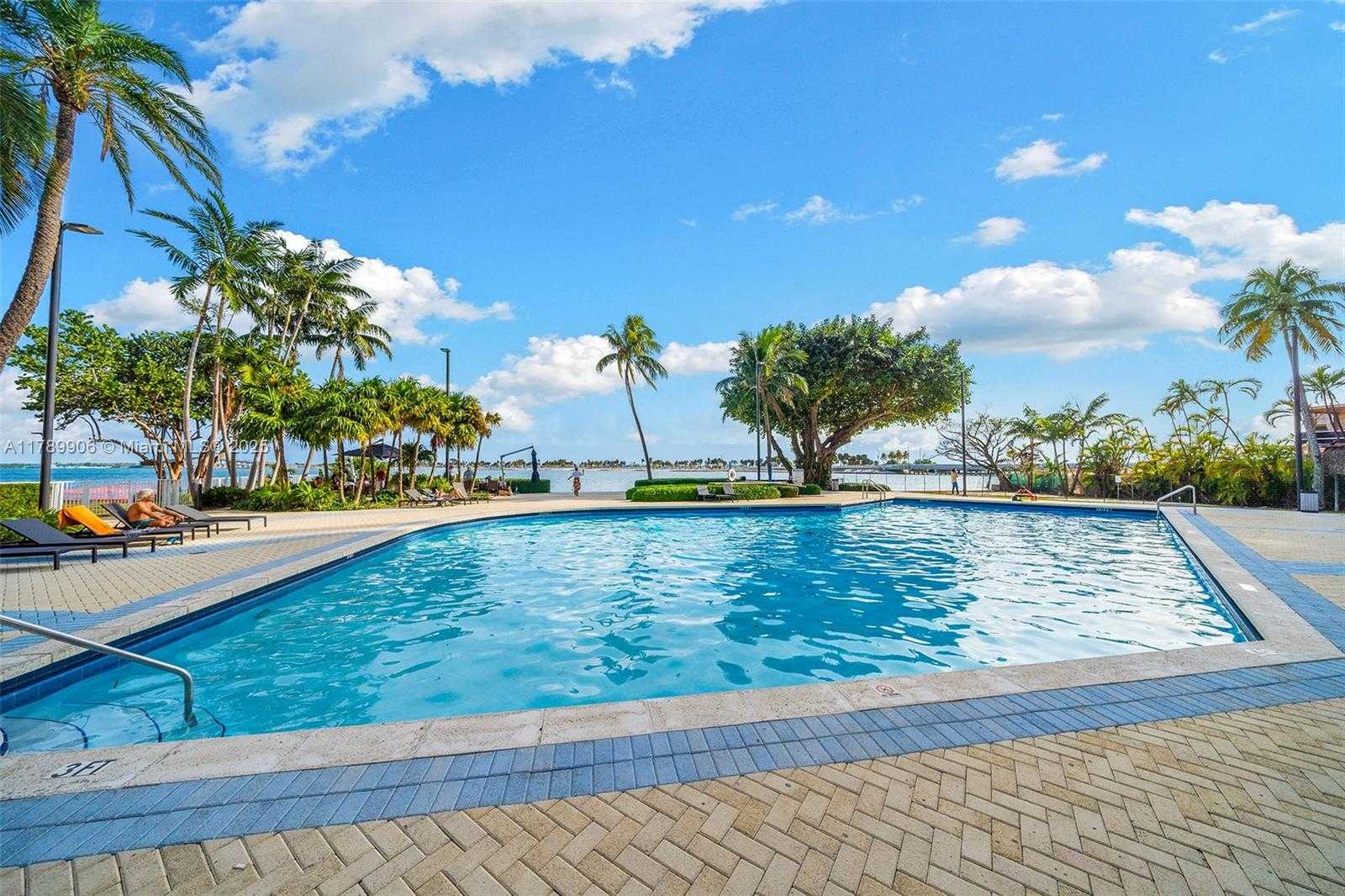 Small Image of 2451 BRICKELL AVE #21H, Miami Number 15