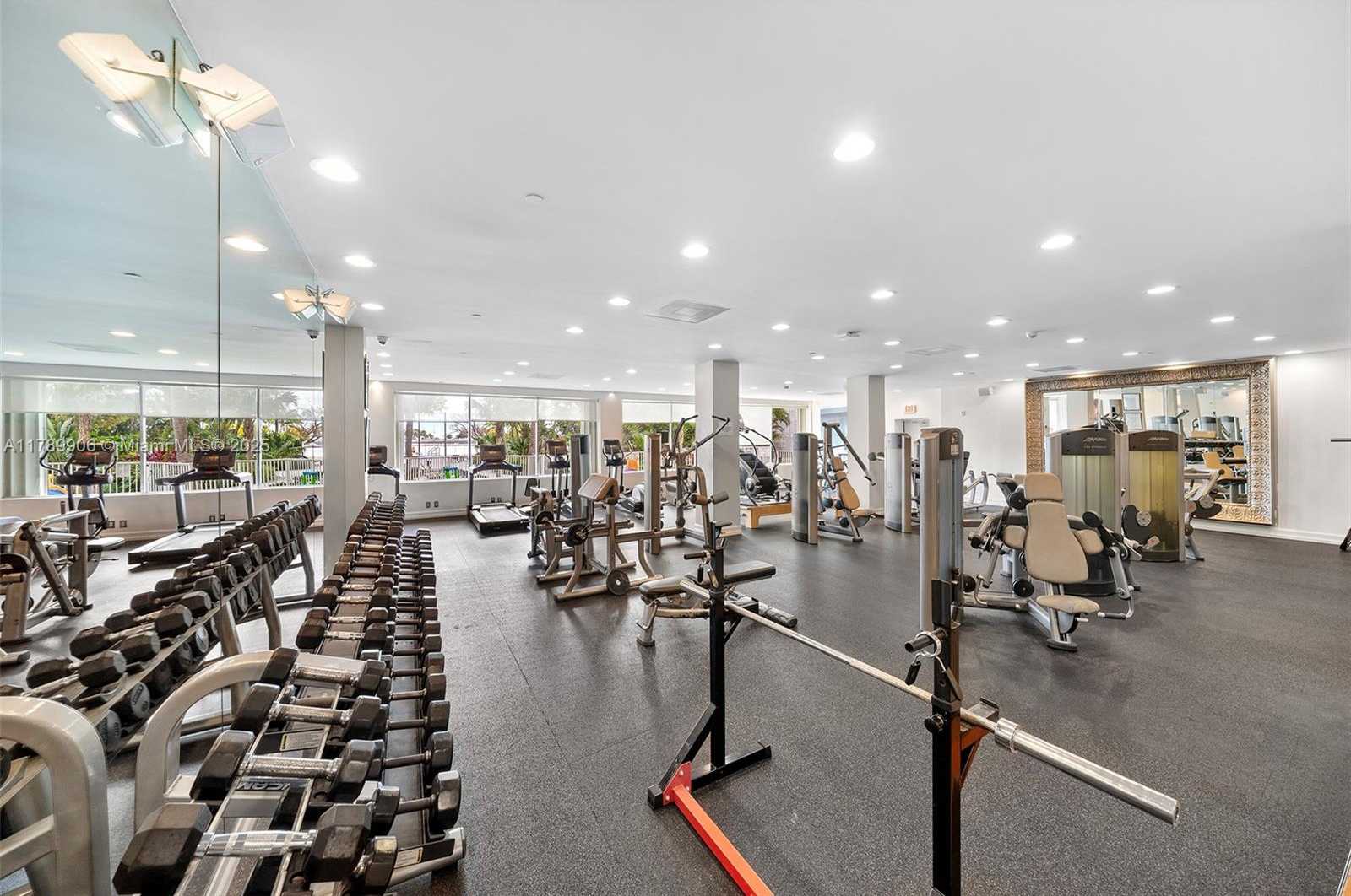 Small Image of 2451 BRICKELL AVE #21H, Miami Number 19