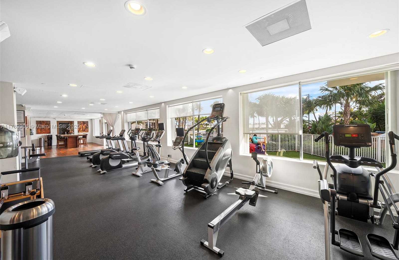Small Image of 2451 BRICKELL AVE #21H, Miami Number 20
