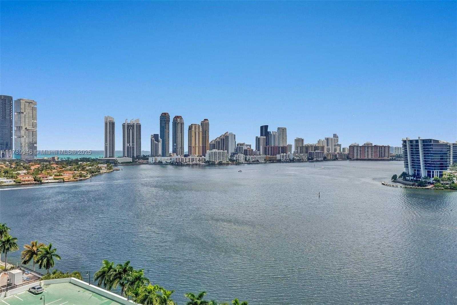 Small Image of 3530 #1812, Aventura Number 39