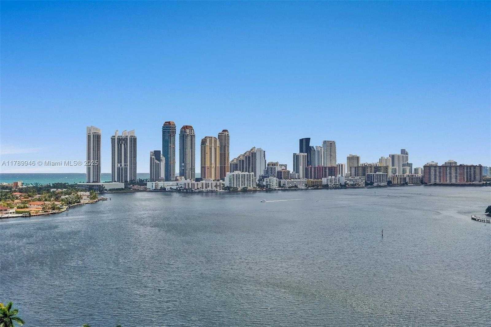 Small Image of 3530 #1812, Aventura Number 40