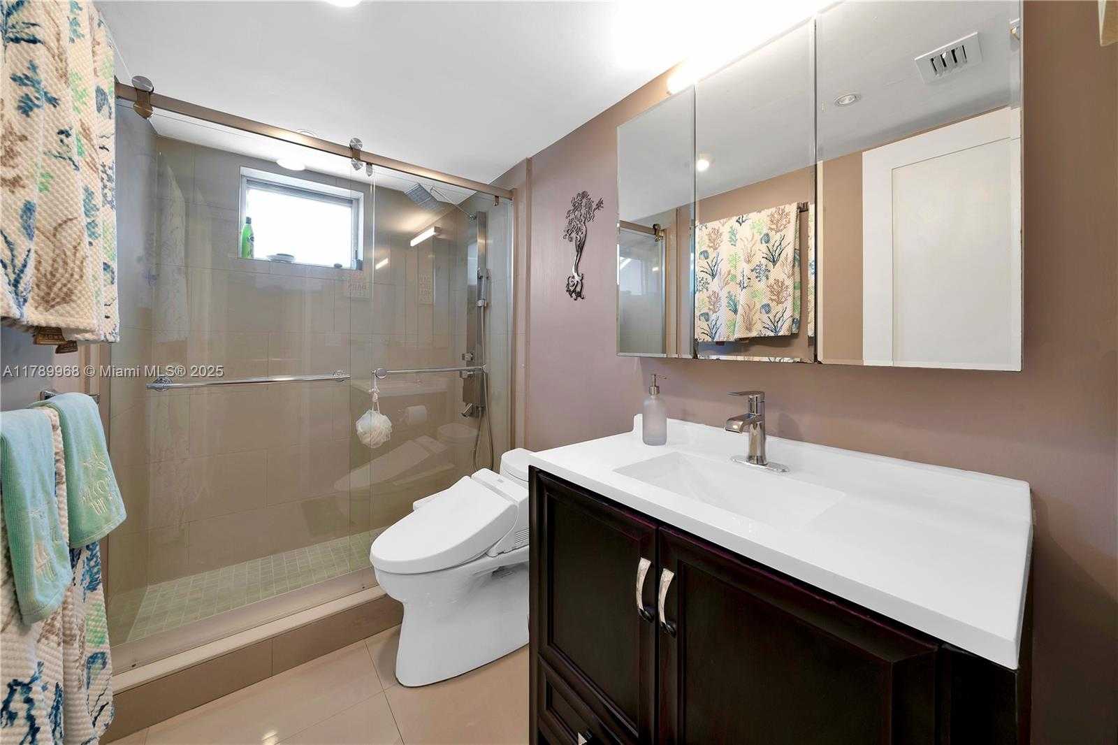 Small Image of 3750 NORTH EAST 170TH ST #101, North Miami Beach Number 14