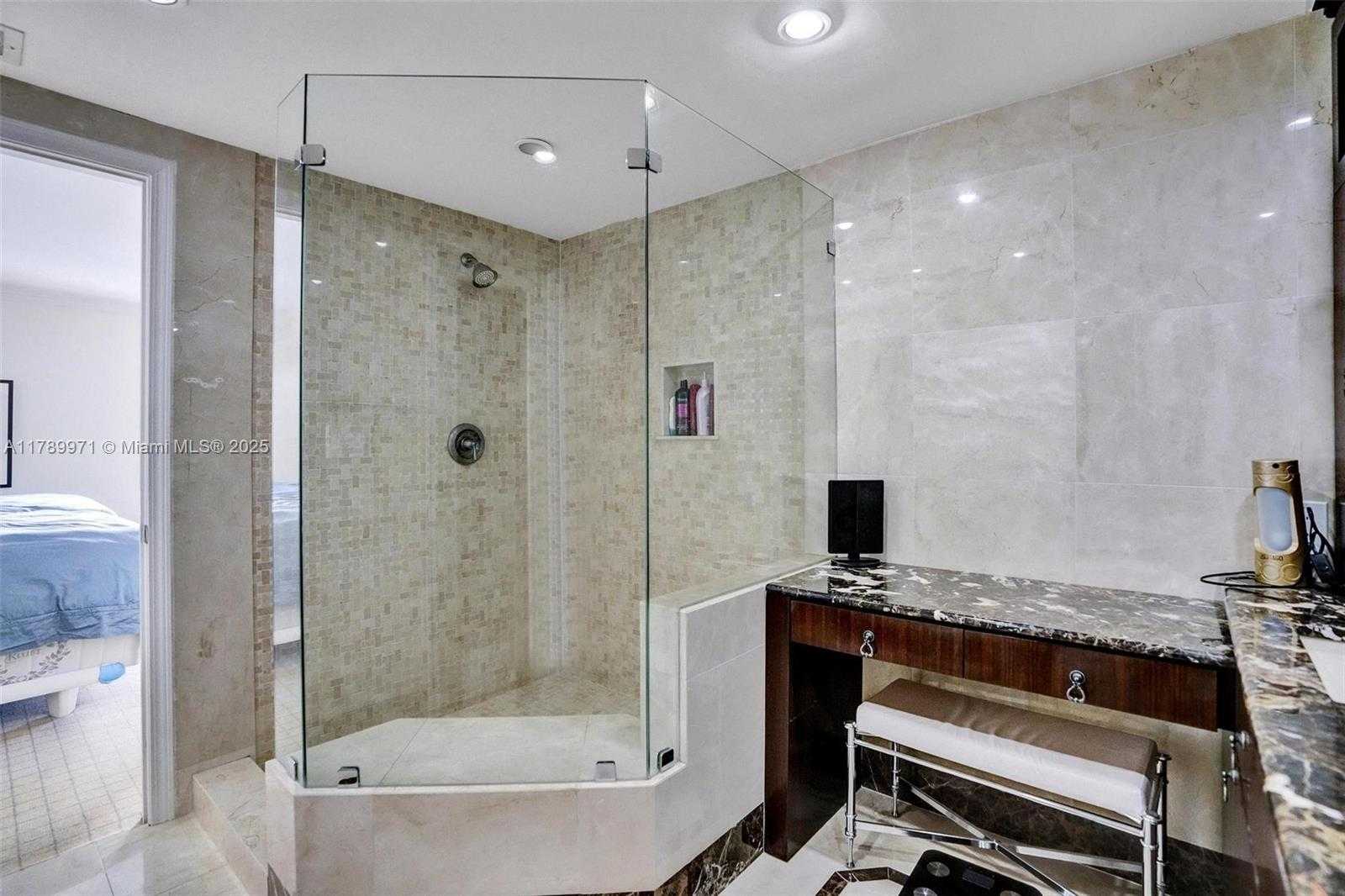 Small Image of 10175 COLLINS AVE #601, Bal Harbour Number 10