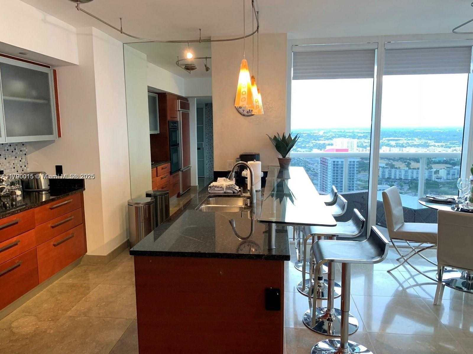 Small Image of 1830 SOUTH OCEAN #4608, Hallandale Beach Number 10