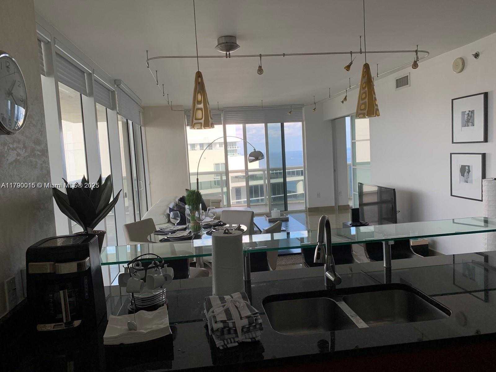 Small Image of 1830 SOUTH OCEAN #4608, Hallandale Beach Number 14