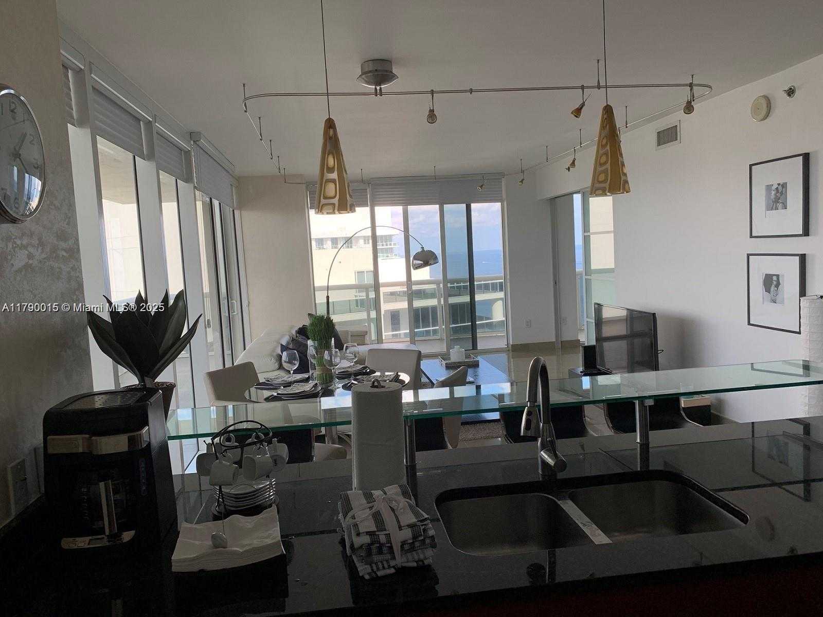 Small Image of 1830 SOUTH OCEAN #4608, Hallandale Beach Number 17