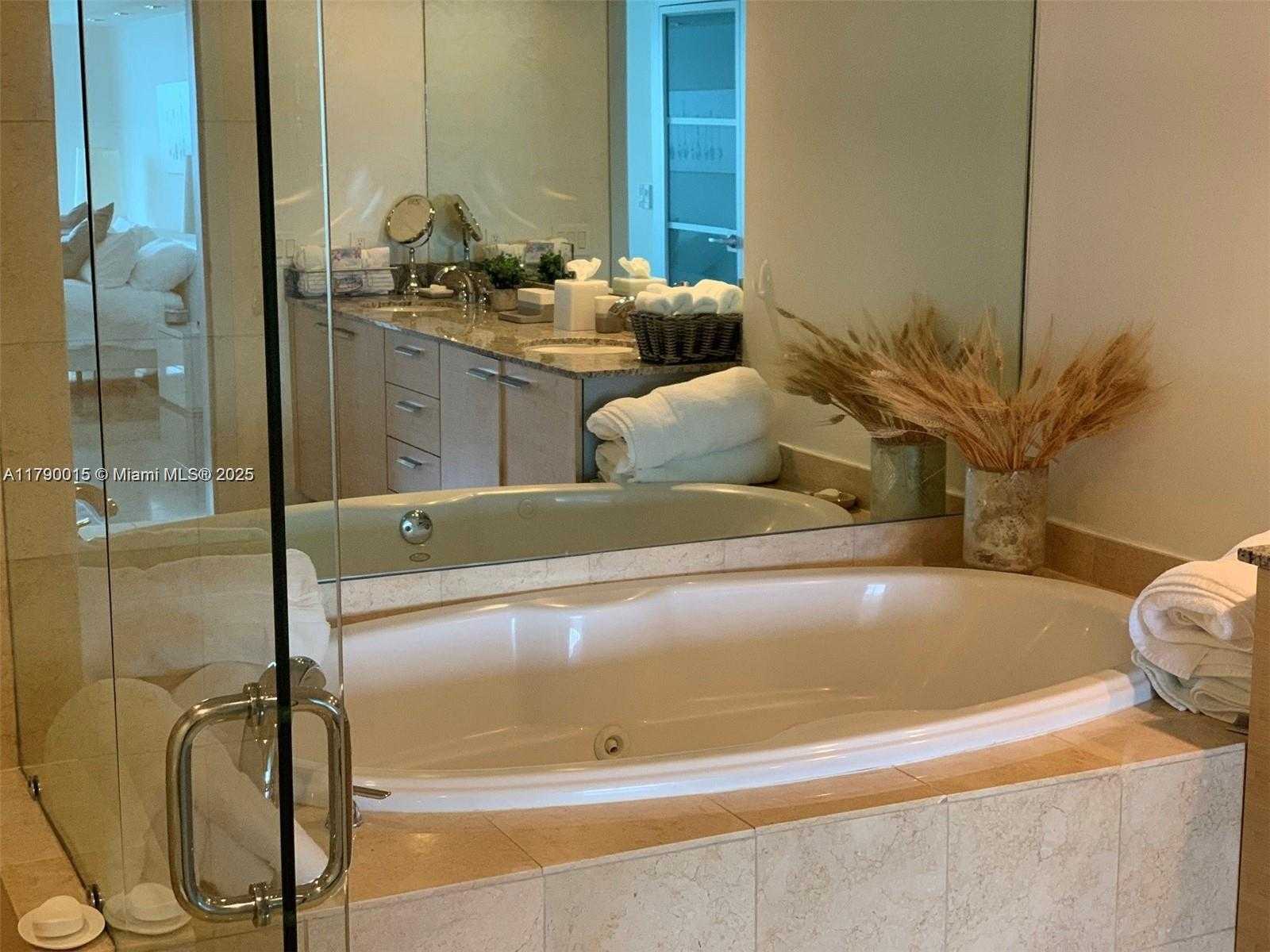 Small Image of 1830 SOUTH OCEAN #4608, Hallandale Beach Number 39