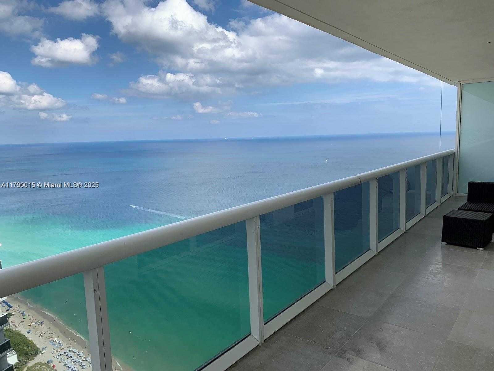 Small Image of 1830 SOUTH OCEAN #4608, Hallandale Beach Number 4