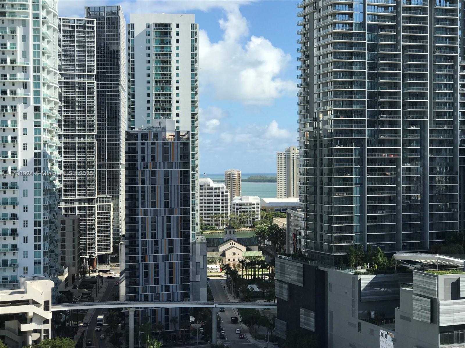 Small Image of 92 SOUTH WEST 3RD ST #2302, Miami Number 16