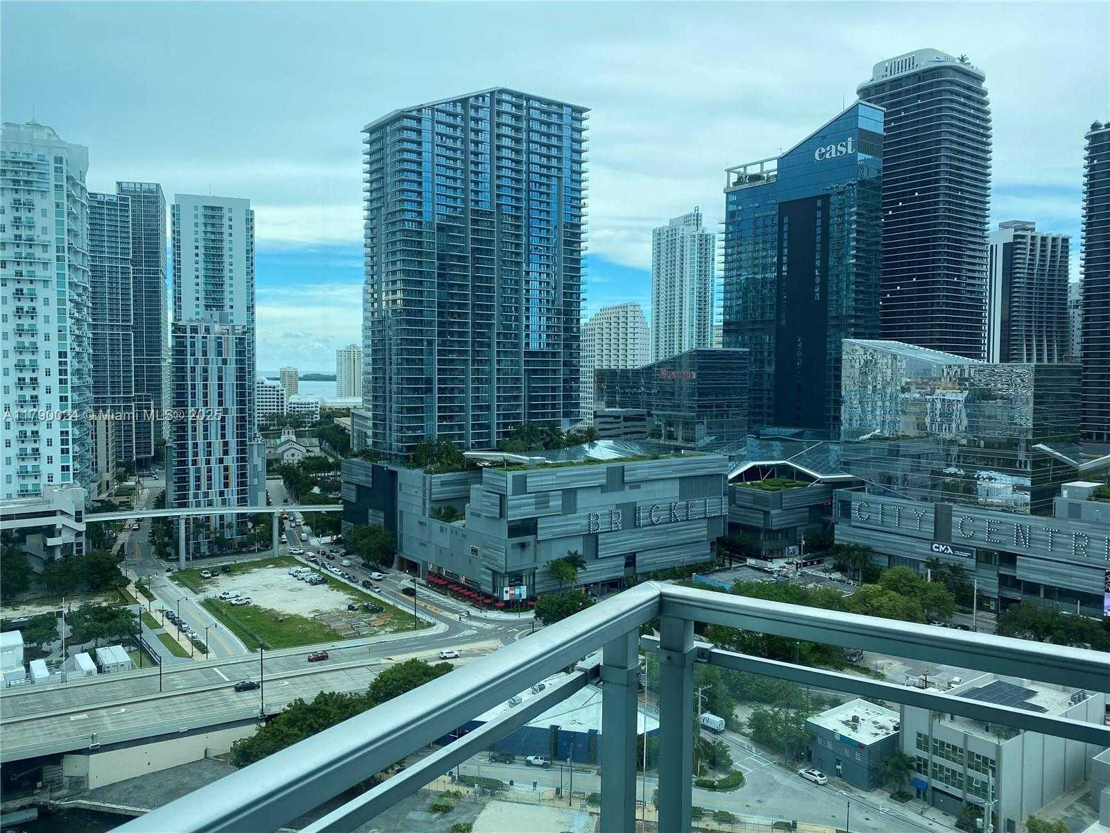 Small Image of 92 SOUTH WEST 3RD ST #2302, Miami Number 32