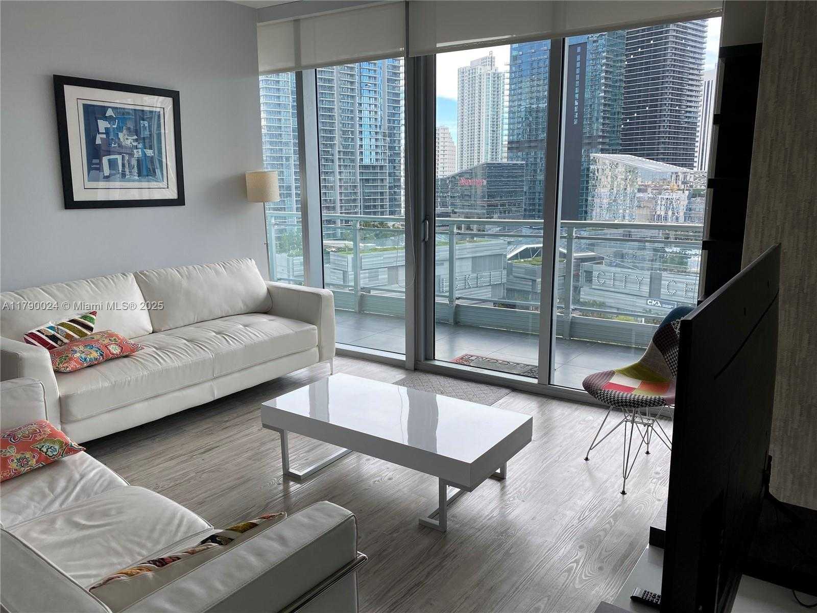 Small Image of 92 SOUTH WEST 3RD ST #2302, Miami Number 34
