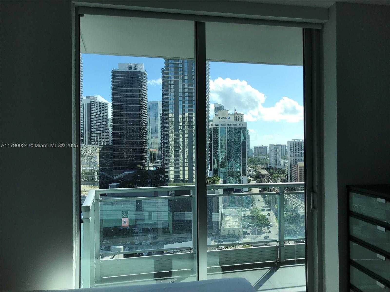 Small Image of 92 SOUTH WEST 3RD ST #2302, Miami Number 6