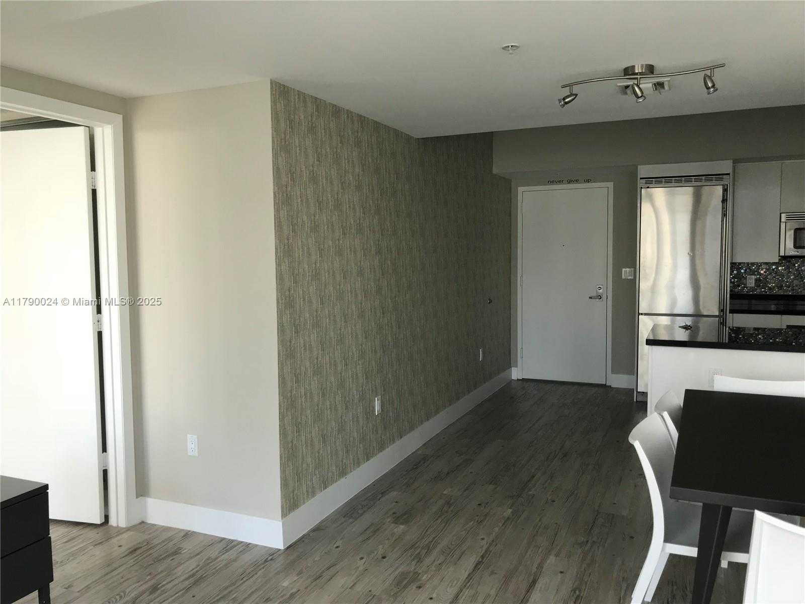 Small Image of 92 SOUTH WEST 3RD ST #2302, Miami Number 8