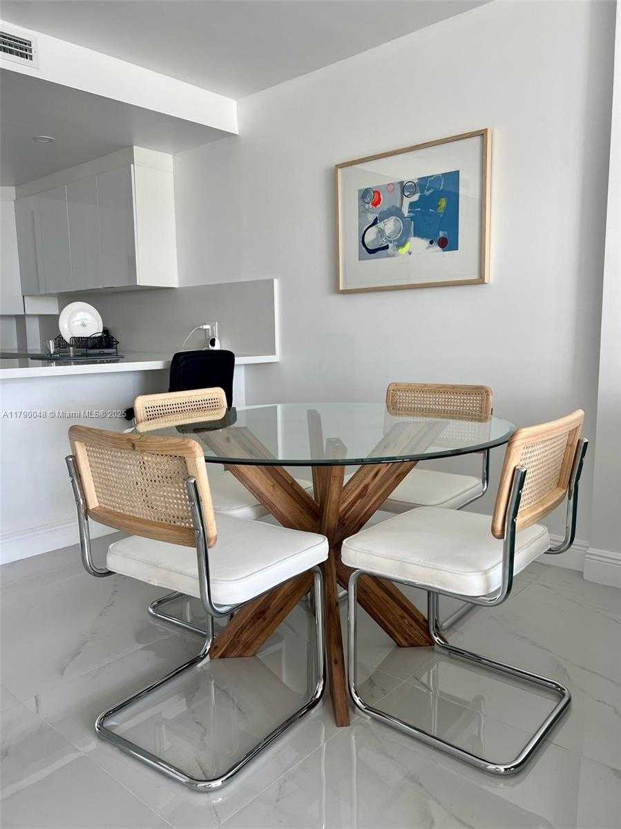 Small Image of 155 OCEAN LANE DR #1011, Key Biscayne Number 7