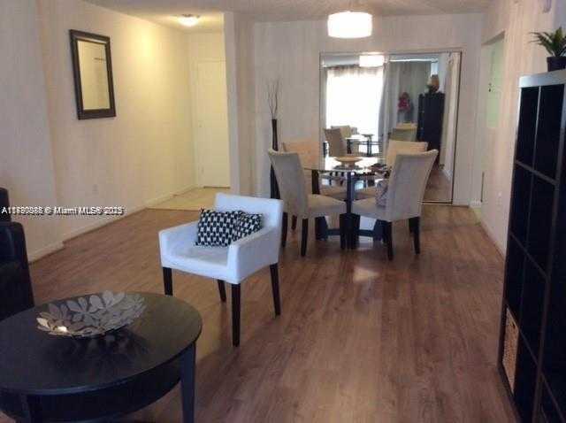 Small Image of 200 178TH DR #504, Sunny Isles Beach Number 3